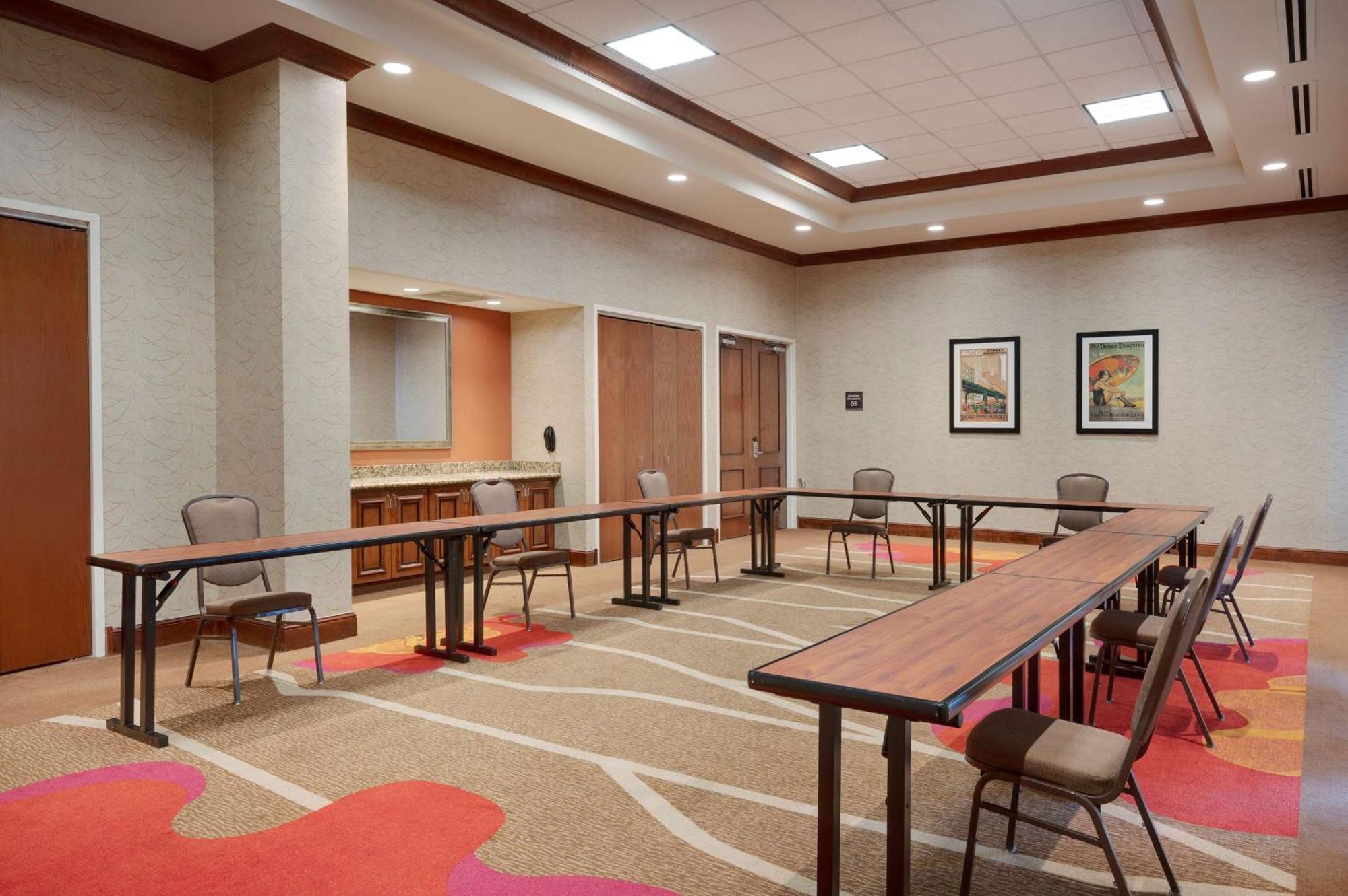 Hilton Garden Inn Chicago/Midway Airport Bedford Park Εξωτερικό φωτογραφία